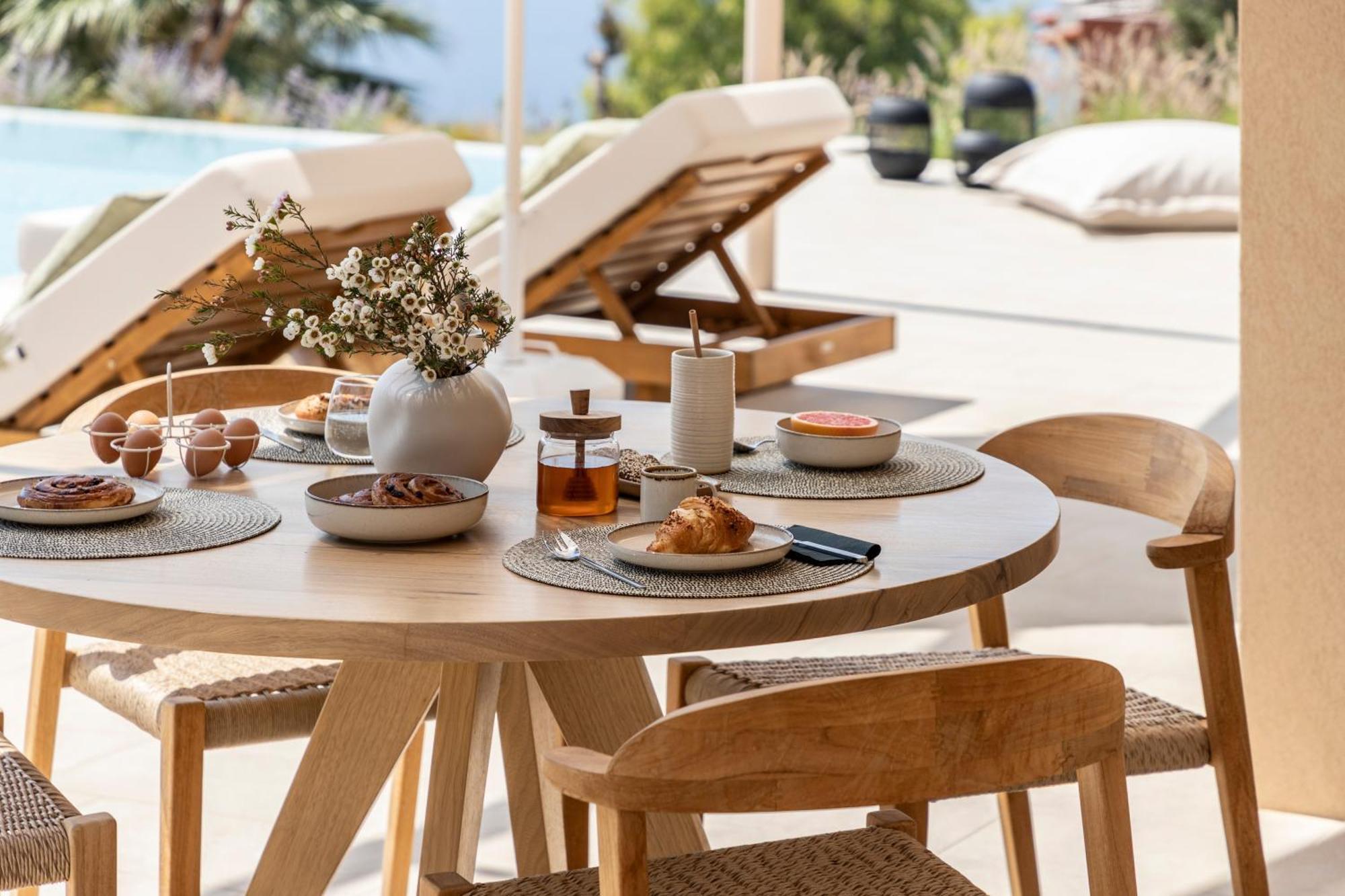 Avertosia Luxury Villas Argostoli  Exteriör bild