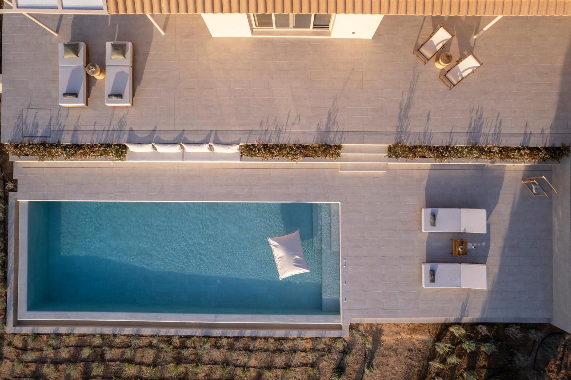 Avertosia Luxury Villas Argostoli  Exteriör bild