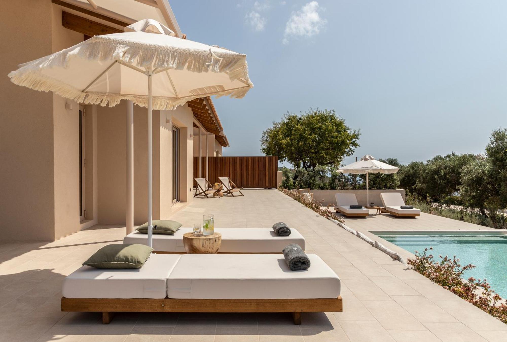 Avertosia Luxury Villas Argostoli  Exteriör bild